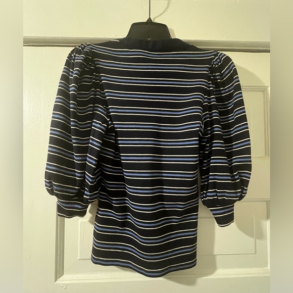 NWT - Picture 4 of 5